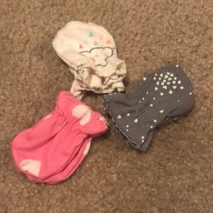 🛑🛑Baby girl mittens🛑🛑